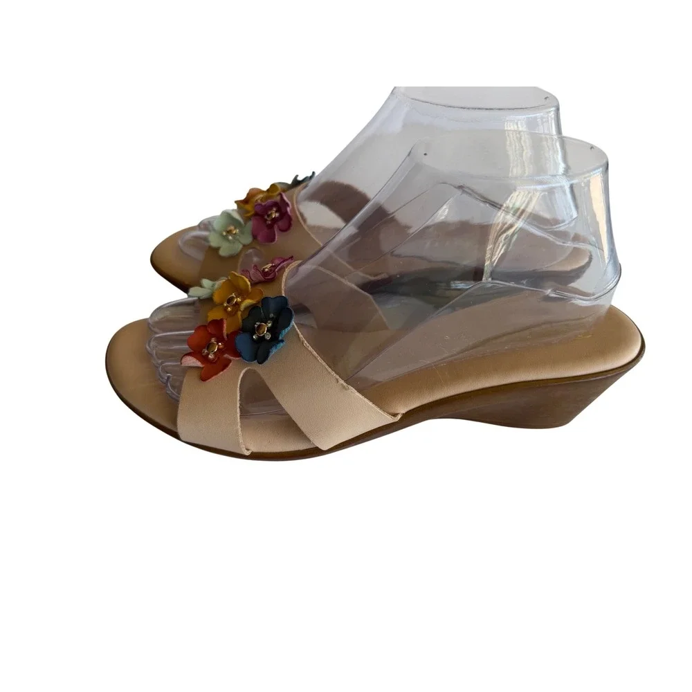 Italiana Beige Leather Floral‎ Wedge Sandals  Multi Color Flowers 9.5